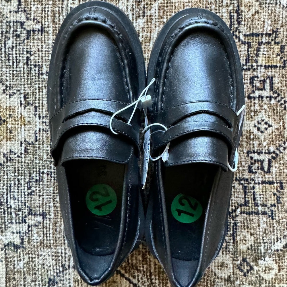 Zara kids size 12 loafer